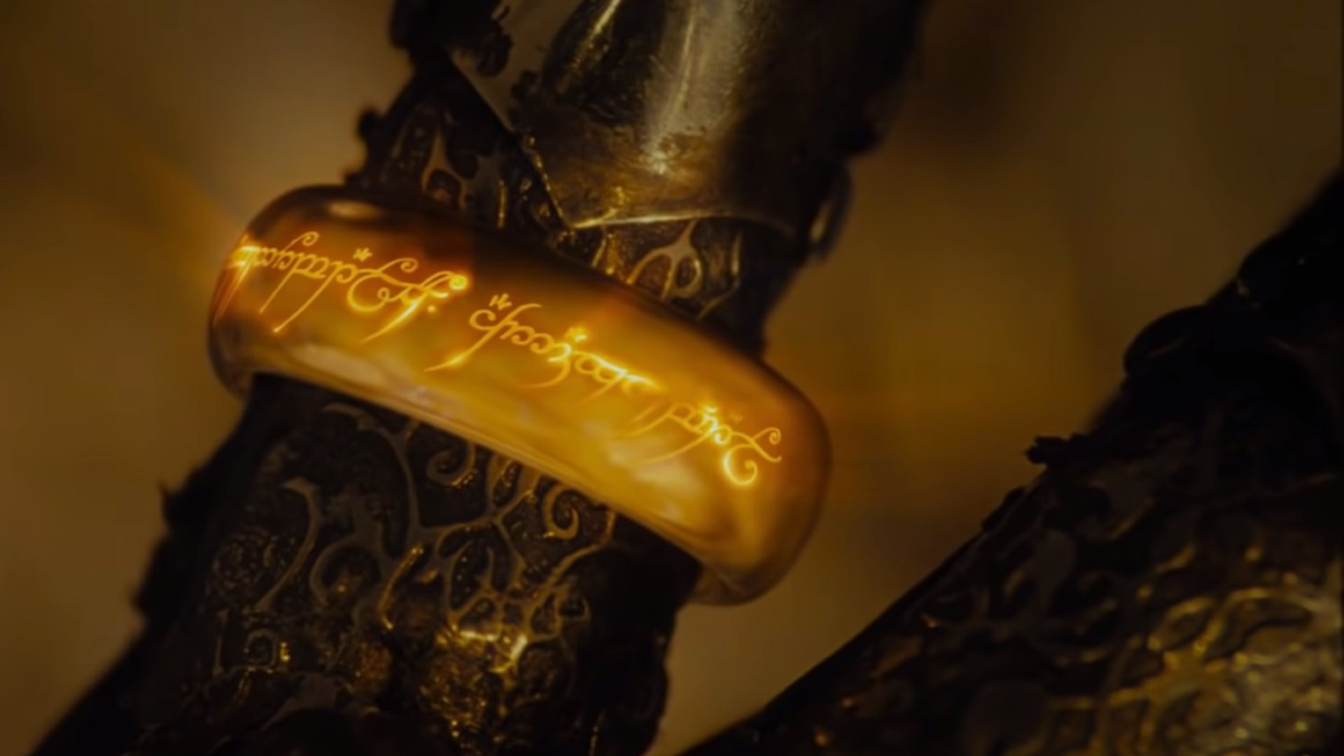 Sauron Makes His Mark in 's 'Lord of The Rings: The Rings of Power'  SDCC Trailer