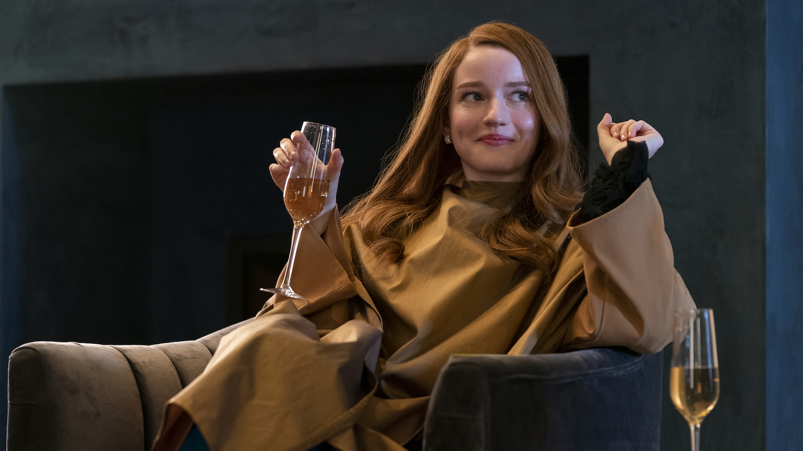 Is Julia Garner Related to Jennifer Garner?