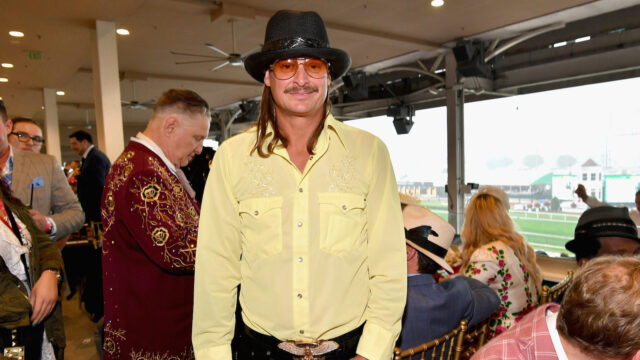 Kid Rock Refuses to Play Venues With COVID Protocols on Tour - Vimarsana News