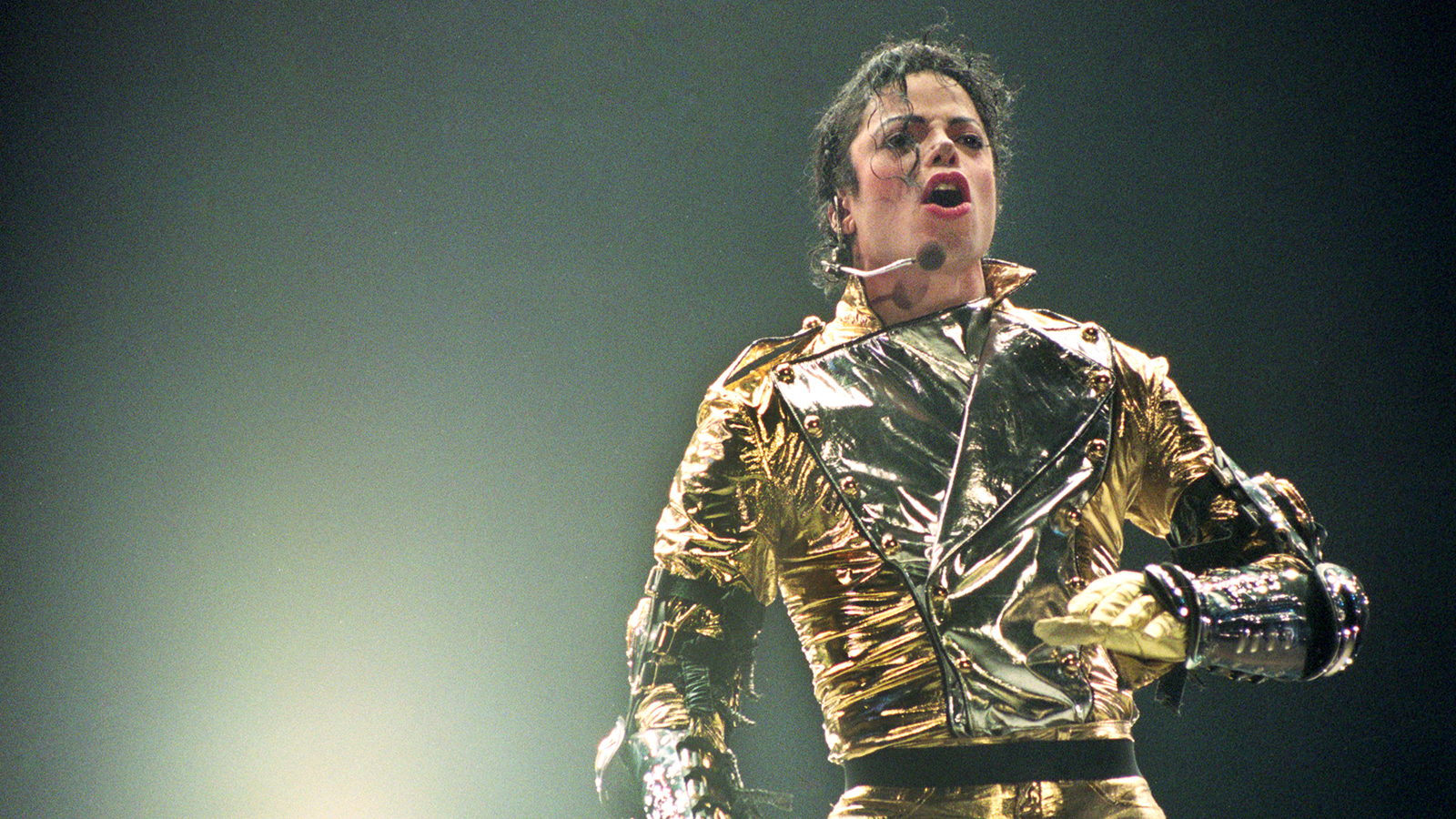 Barstool Sports Gets Dragged Online for Top 10 Male Singers List