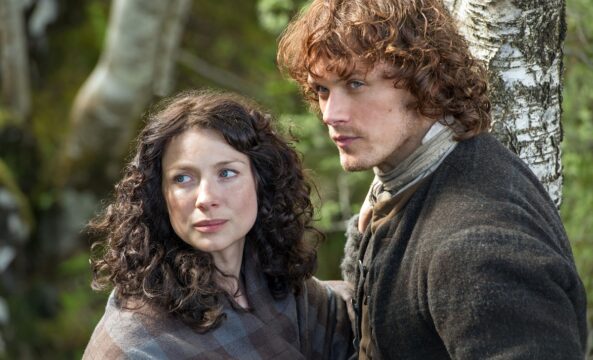 Who Was Alan Decker From the 'Outlander' Title Card? - Vimarsana News
