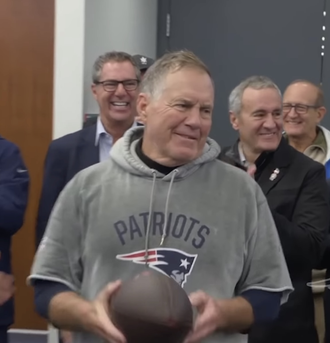 Ex-49ers exec Neal Dahlen has more Super Bowl rings than anyone but Bill  Belichick