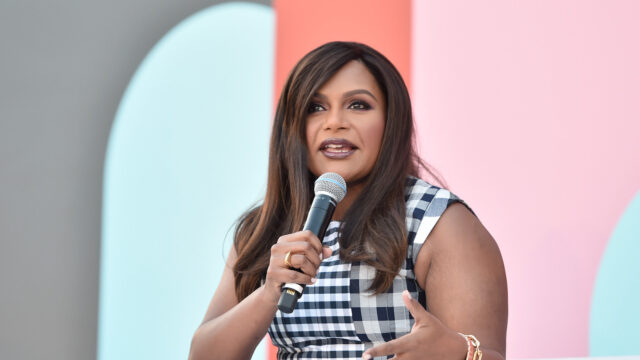 Mindy Kaling to Launch Book Studio and Film Adaptations for Amazon - Vimarsana News
