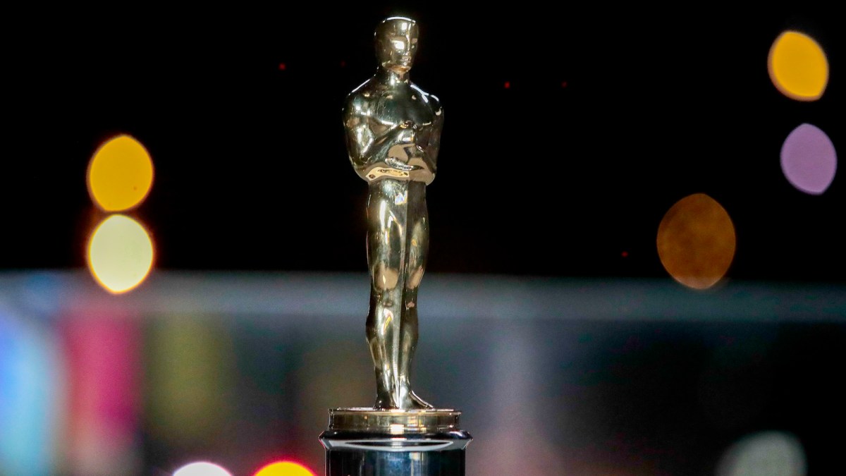 Academy Award statue