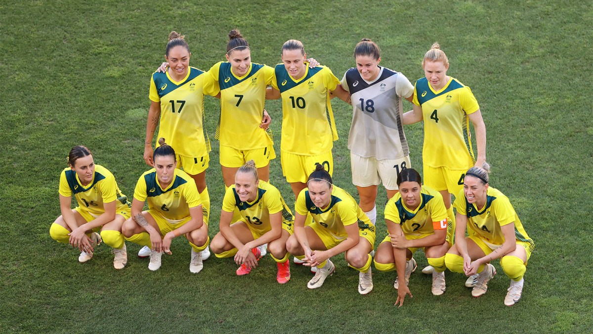 australian olympic women's soccer team why do australian olympic teams wear green and gold