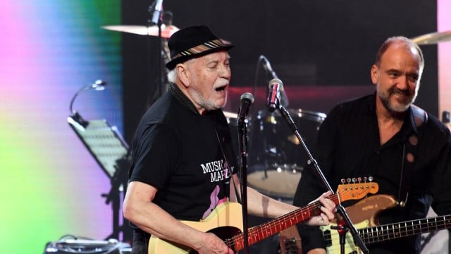 Procol Harum Frontman Gary Brooker Dies at 76