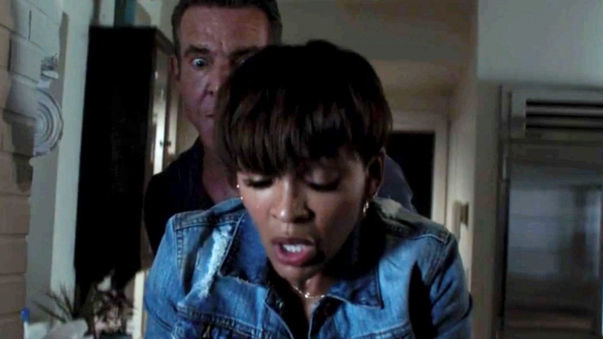 A Ludicrous Home Invasion Thriller Kicks Down the Door on Netflix