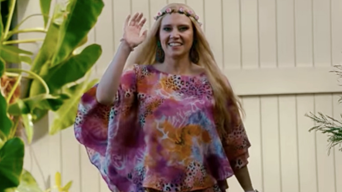 'Joe vs. Carole' Trailer Shows Kate McKinnon and John Cameron Mitchell