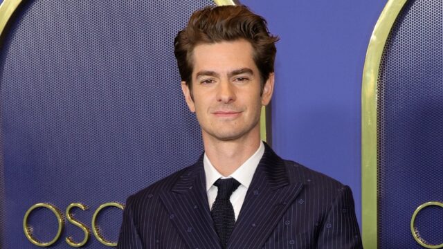 Andrew Garfield Praises Aaron Taylor-Johnson's 'Kraven the Hunter' look - Vimarsana News