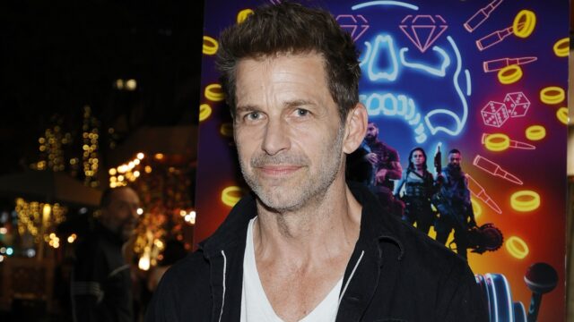 Having Conquered the Oscars, Zack Snyder Fans Demand the SnyderVerse Is Restored - Vimarsana News