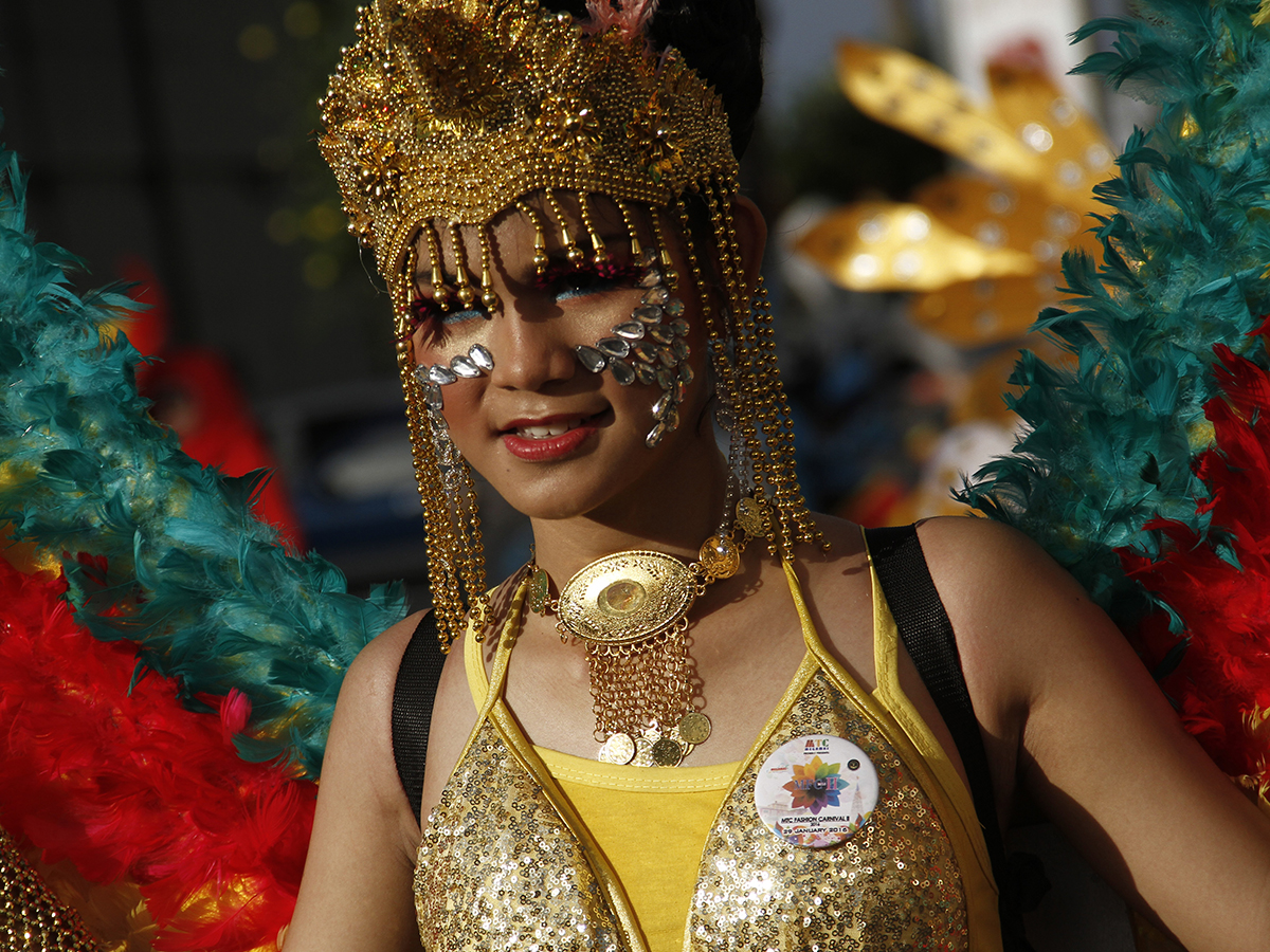 Why Do They Throw Beads for Mardi Gras?