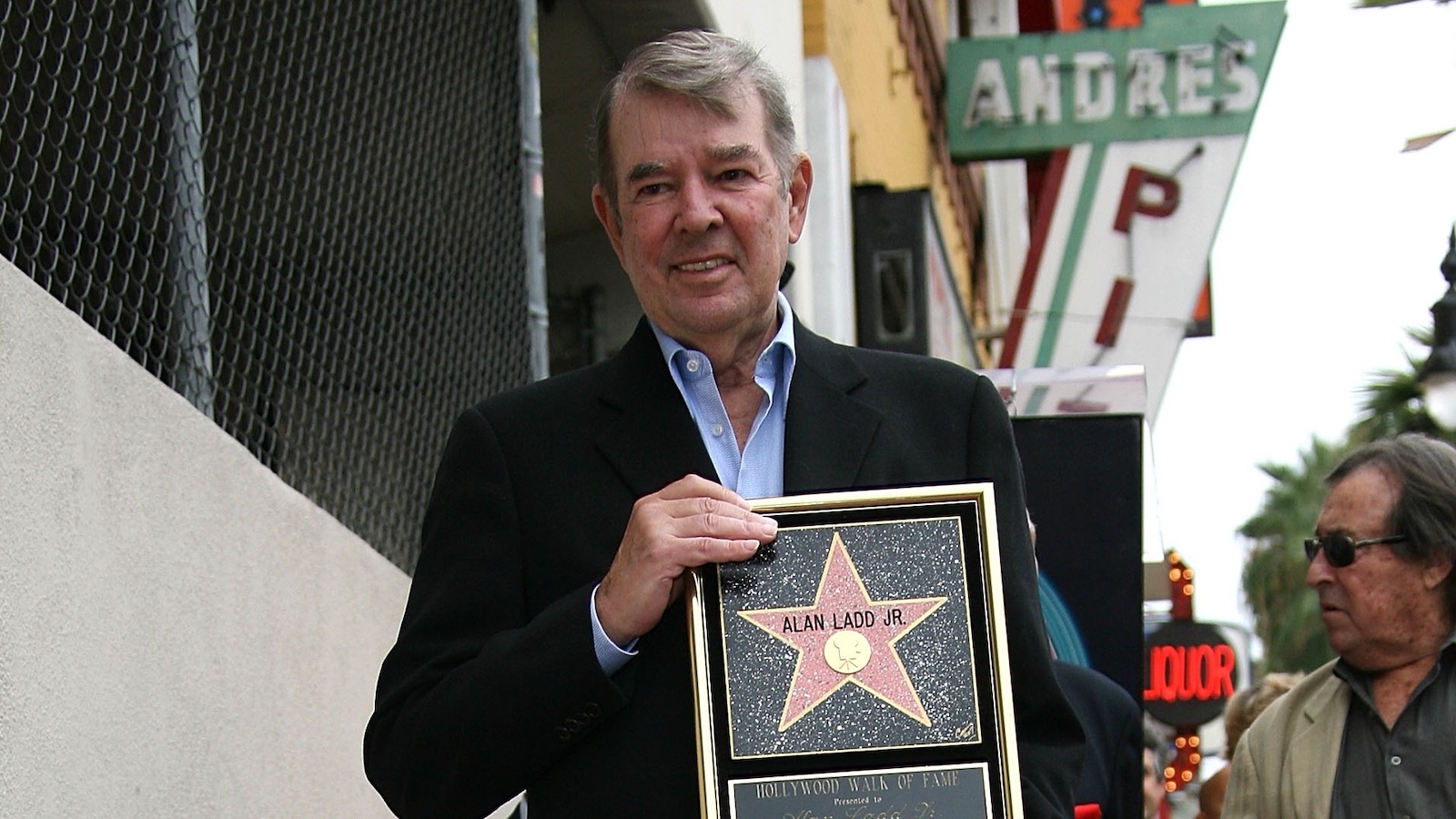 Oscar-Winning ‘Braveheart’ and ‘Star Wars’ Producer Alan Ladd Jr. Dies