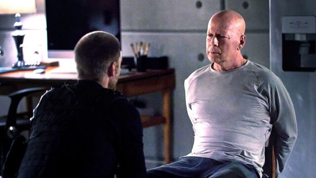 Razzie Trailblazer Bruce Willis' Latest Dud Hunkers Down on Streaming - Vimarsana News