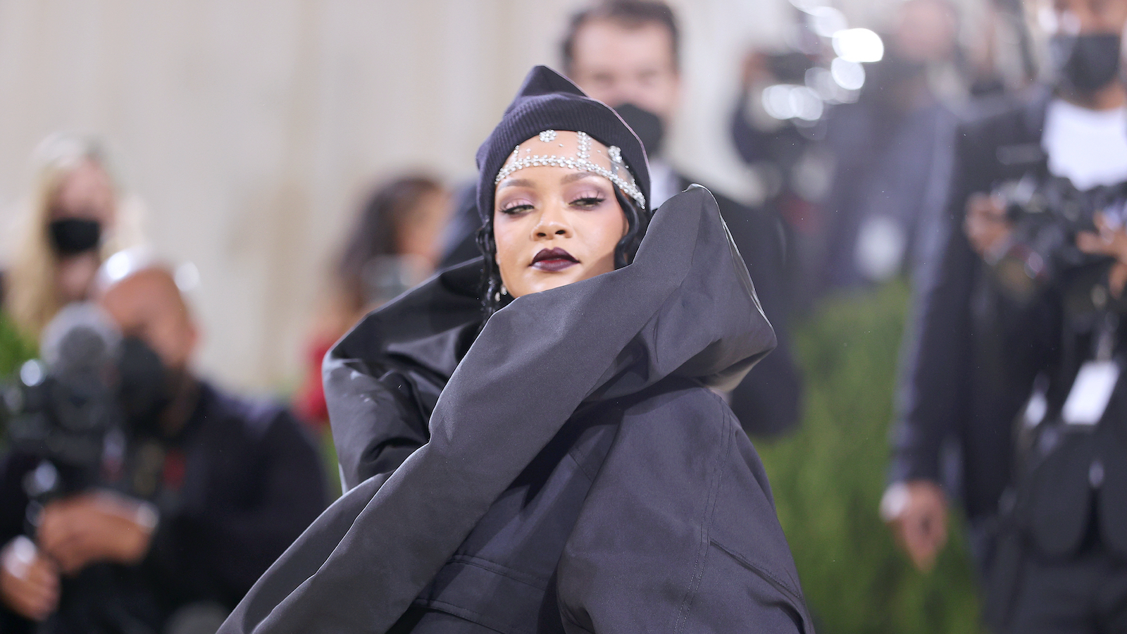 Rihanna Met Gala 2021