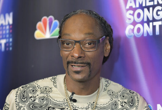 Snoop Dogg Celebrates 4/20 With a New Death Row NFT Mixtape - Vimarsana News
