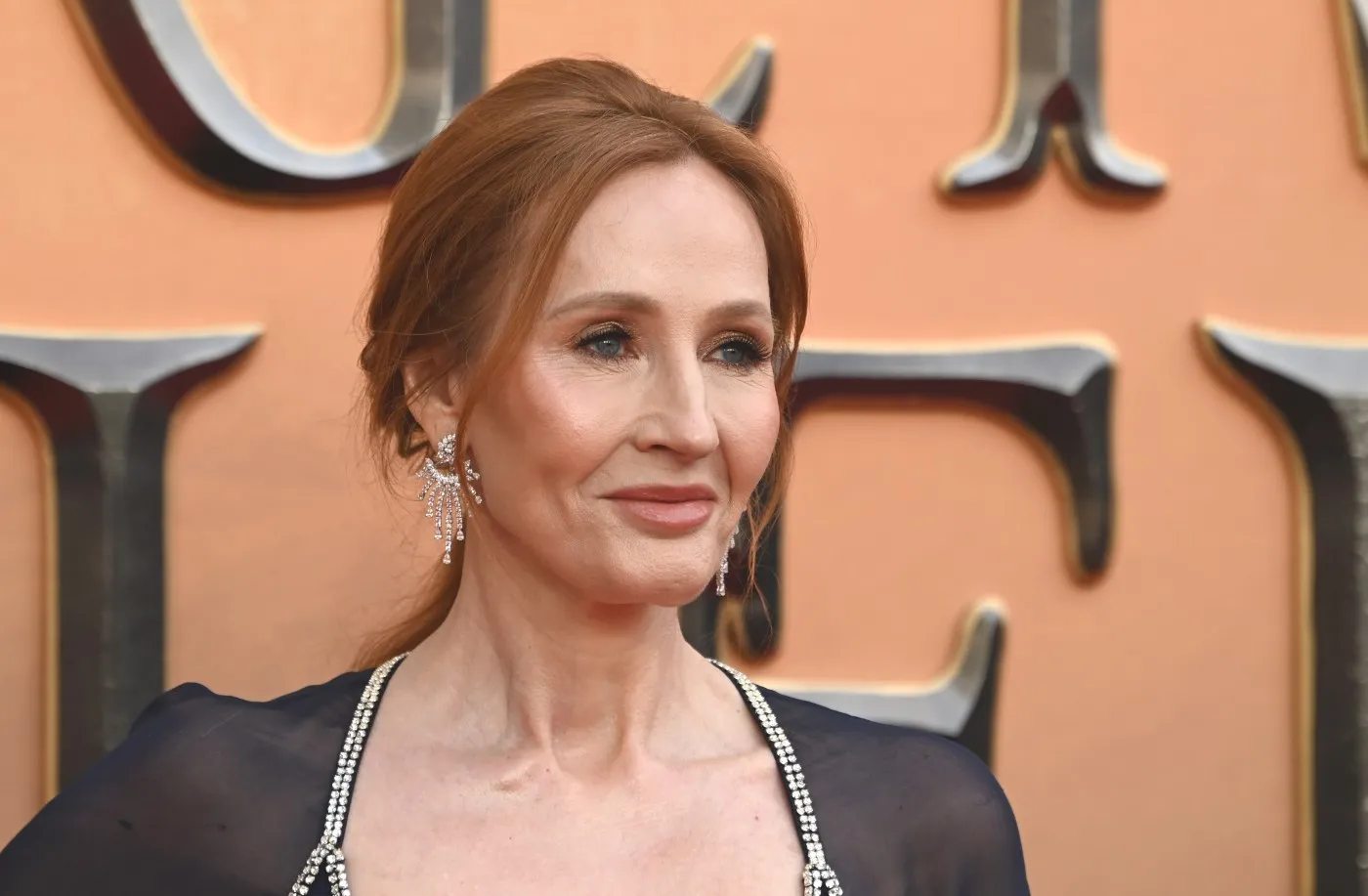 Wait, was J.K. Rowling actually ‘burned alive’ in this trans author’s novel?