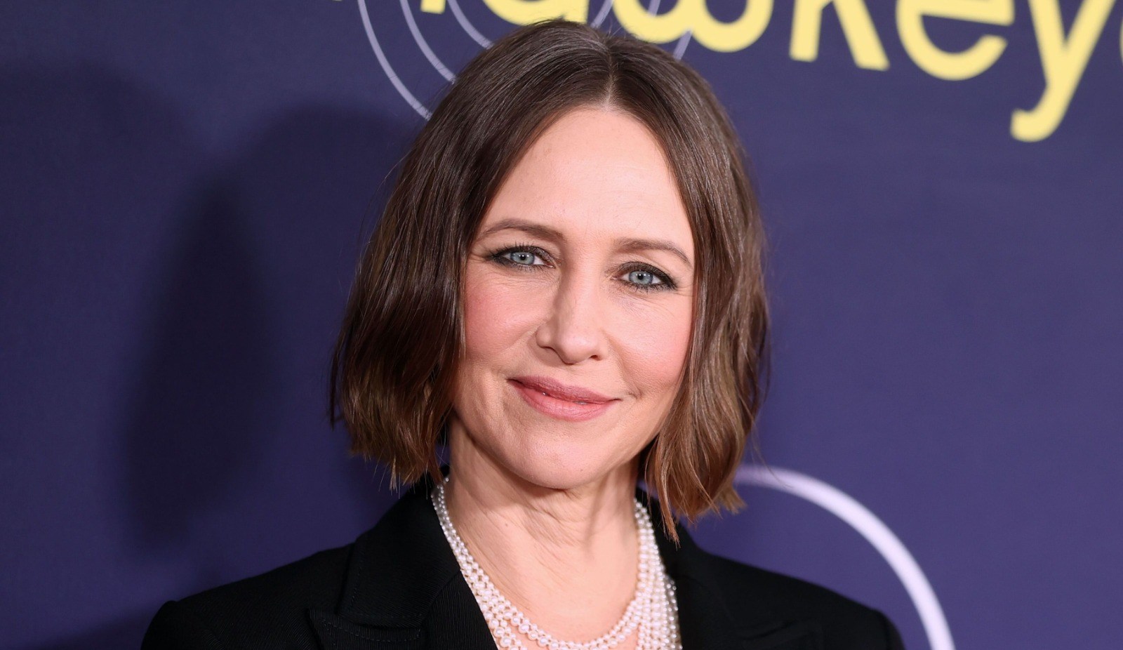 vera-farmiga-joins-eith-anthrax-guitarist-to-cover-iron-maiden-classic