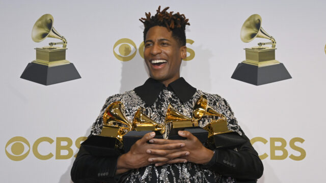 Grammy Winner Who Wowed the Audience Cracked Spotify Top 50 - Vimarsana News