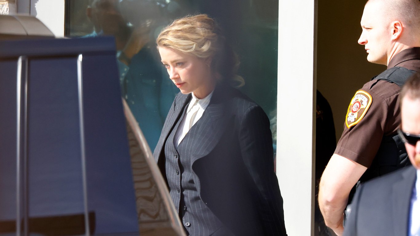 Amber Heard Assistant Testifies