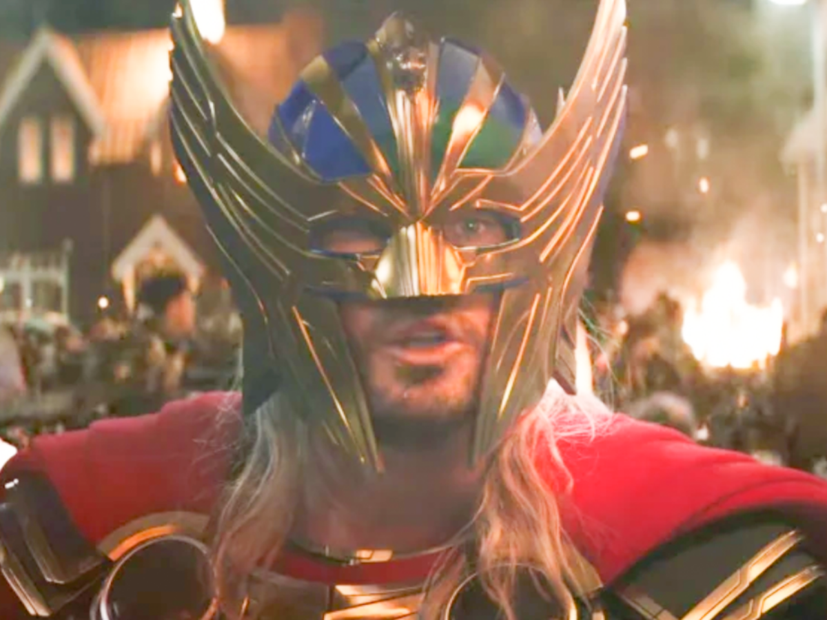 Thor: Love and Thunder' Fans Admire the 