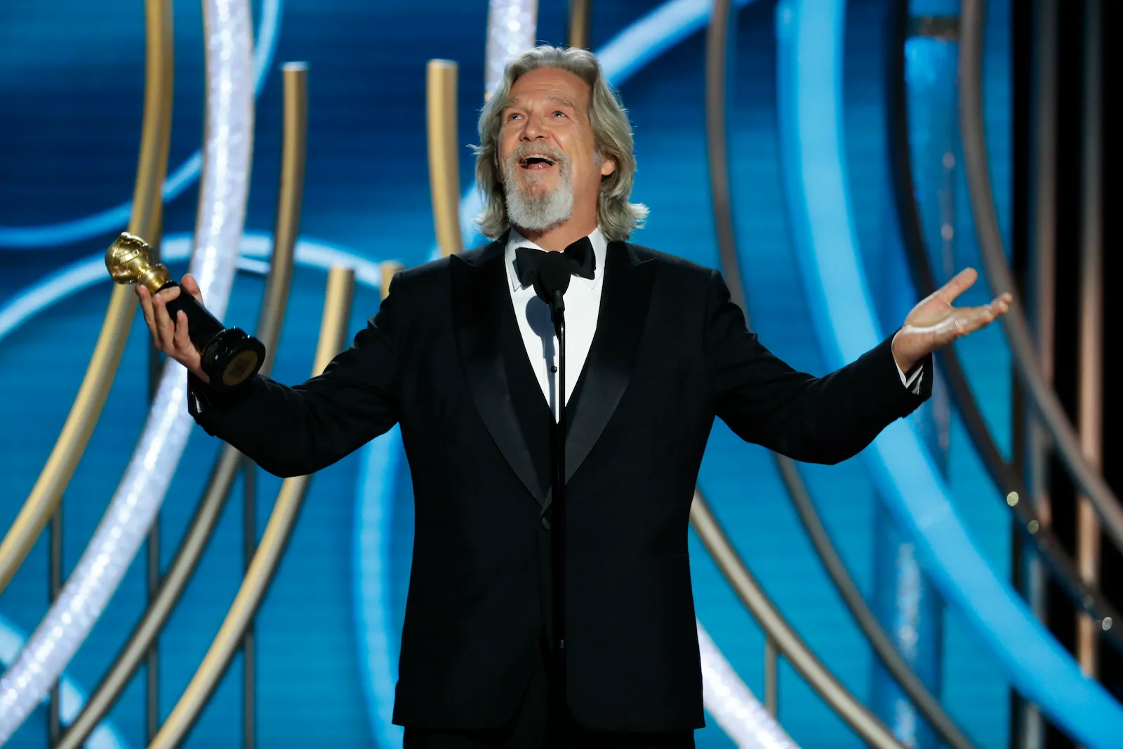 Jeff Bridges Almost Died From COVID While Getting Cancer Treatment