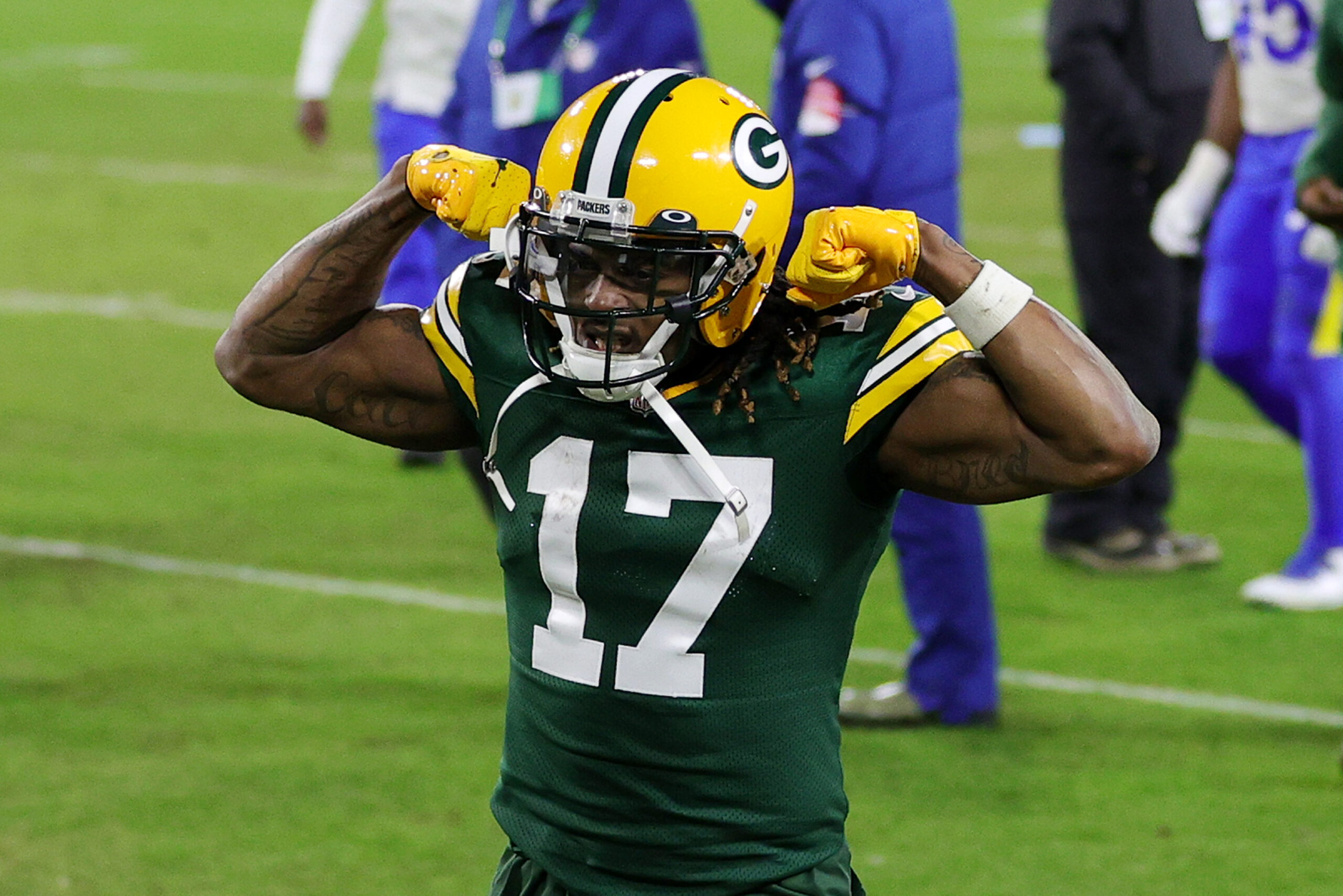Davante Adams is now technically the highest paid wide receiver in the NFL.