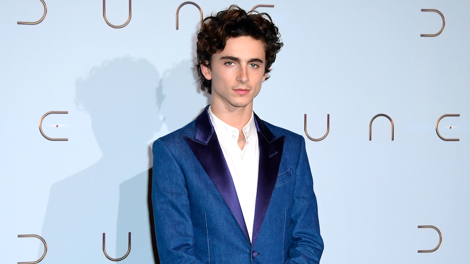 How tall is Timothée Chalamet?