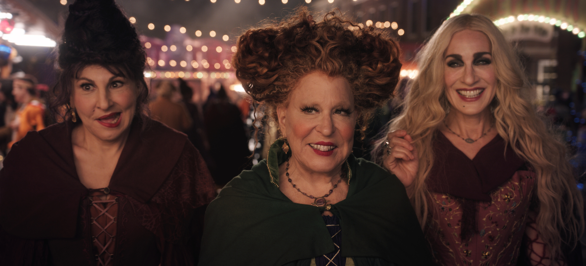 Bette Midler assures the Sanderson sisters from ‘Hocus Pocus’ will adopt your baby