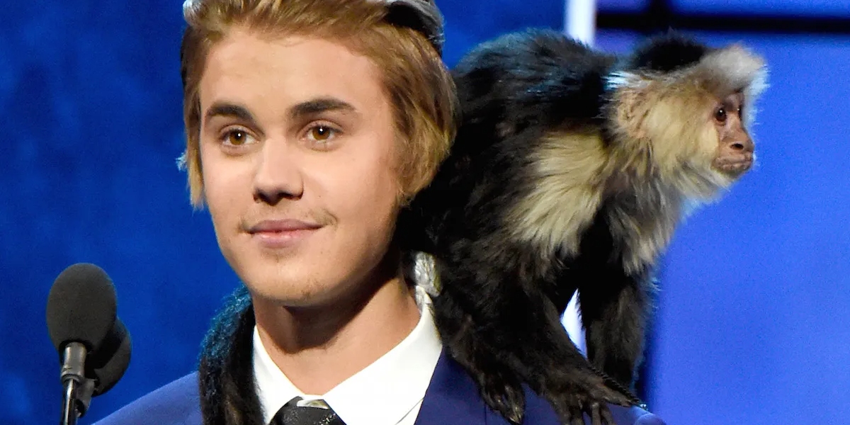 Justin Bieber et son singe capucin