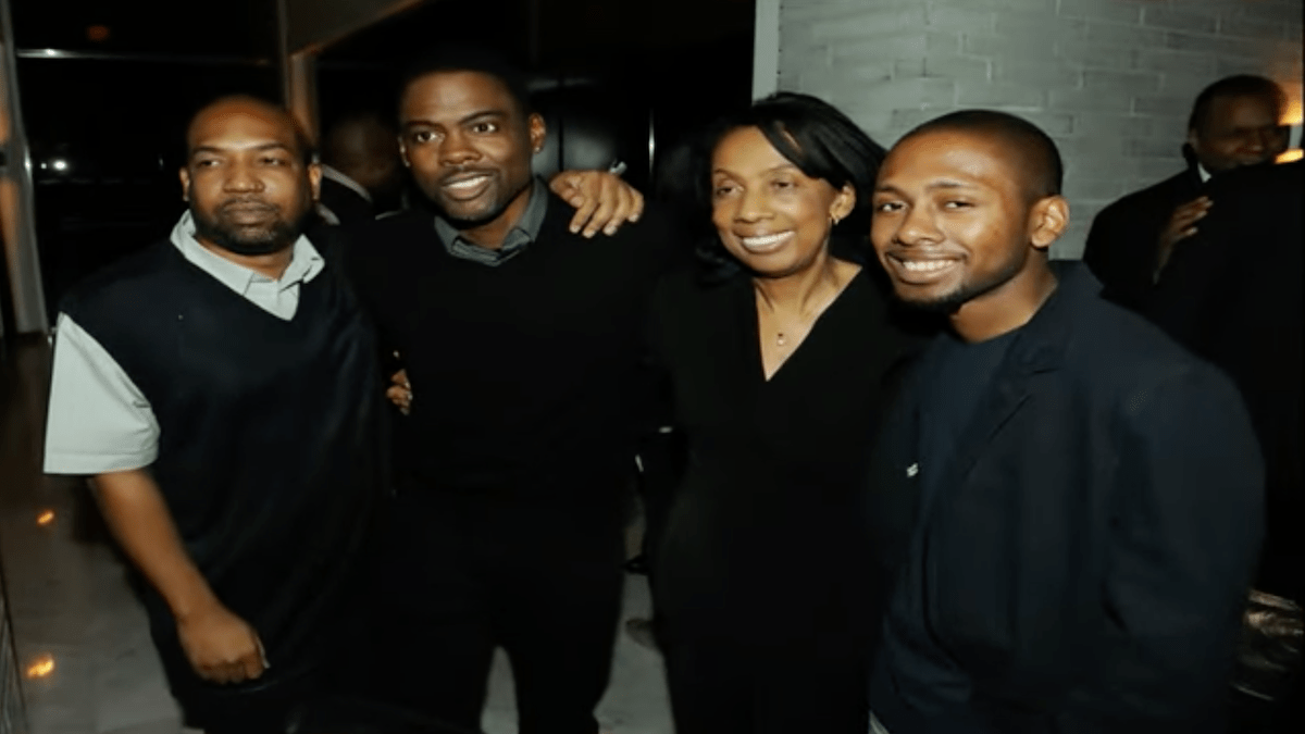 How Many Siblings Does Chris Rock Have and Are Any of His Brothers and ...