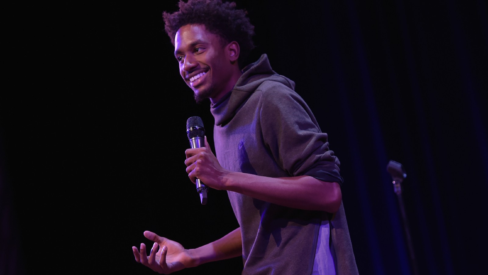 Fans Mourn Death of Comedian Jak Knight - Vimarsana News