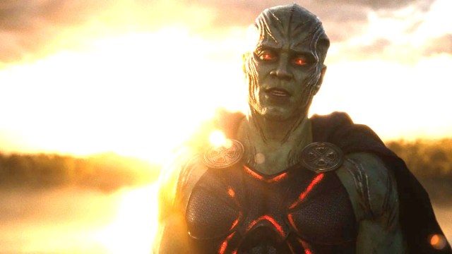 DC Defenders Try And Make Sense Of A Confusing Twist From Zack Snyder's 'Justice League' - Vimarsana News