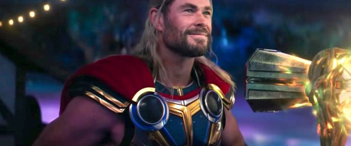 Chris Hemsworth apologizes for a moment in ‘Thor: Love and Thunder’