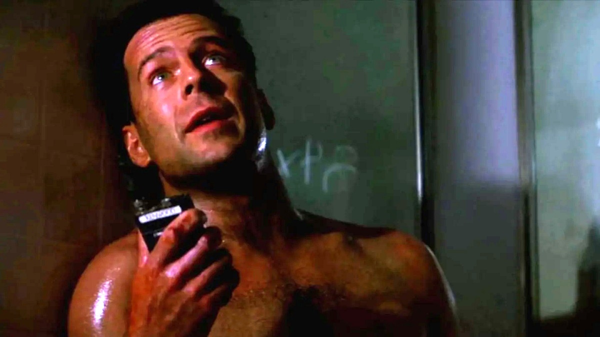 Watch Bruce Willis Returns to Nakatomi Plaza on ‘Die Hard’ Anniversary(00)