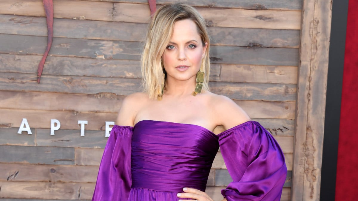 Mena Suvari Recalls How She Was Manipulated Into Threesomes Early