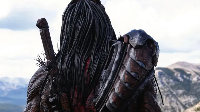A view of the Predator’s Head and shoulders from behind in “Prey”