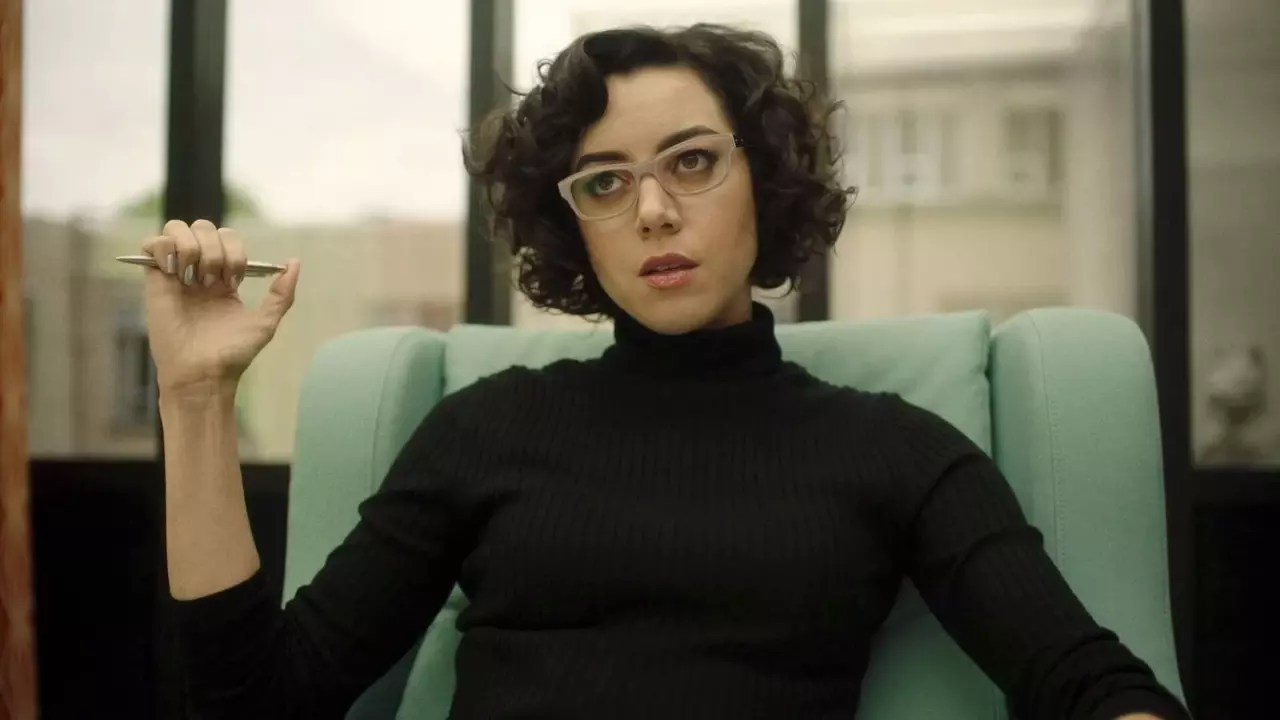 Edgar Wright Genuinely Thought Aubrey Plaza Was the New Tomb