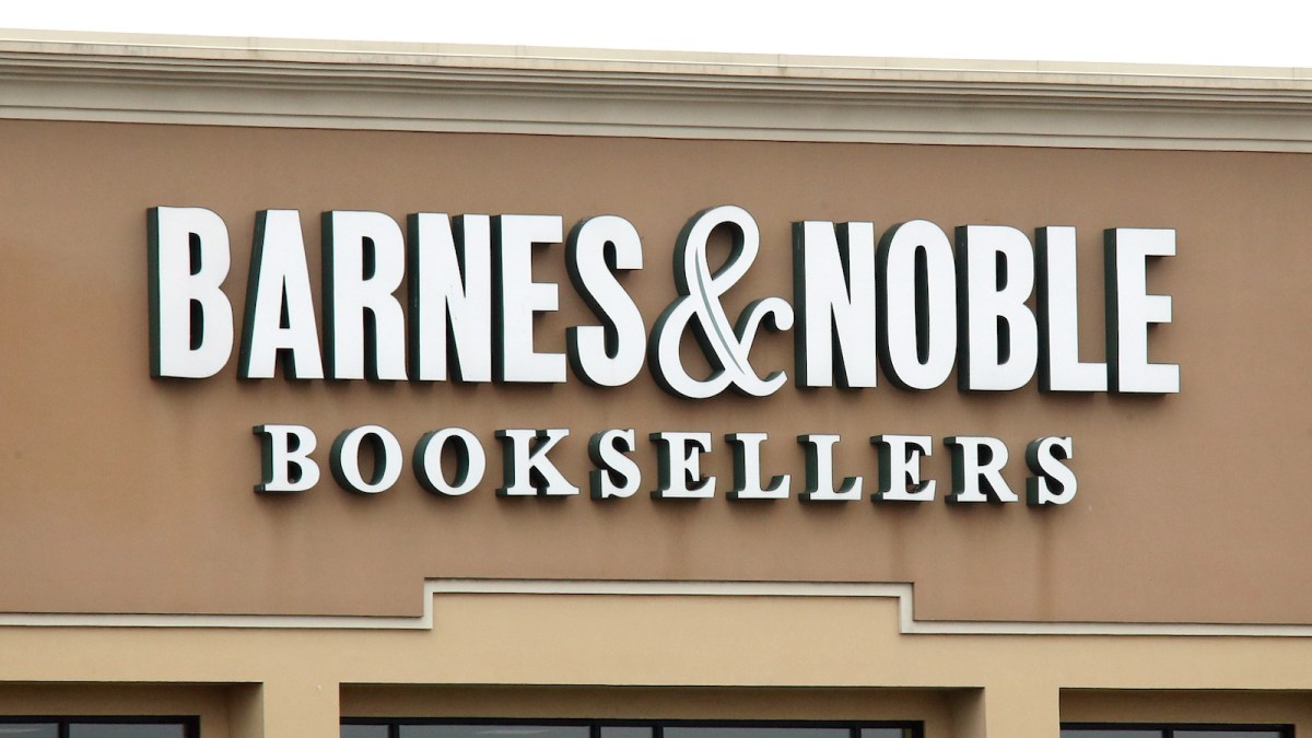 The outside of a Barnes and Noble Booksellers store