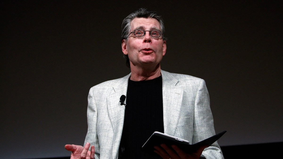NEW YORK - FEBRUARY 09: Author Stephen King reads from his new novella "Ur", exclusively available on the Kindle, at an unveiling event for the Amazon Kindle 2.0 at the Morgan Library & Museum February 9, 2009 in New York City. The updated electronic reading device is slimmer with new syncing technology and longer battery life and will begin shipping February 24th.