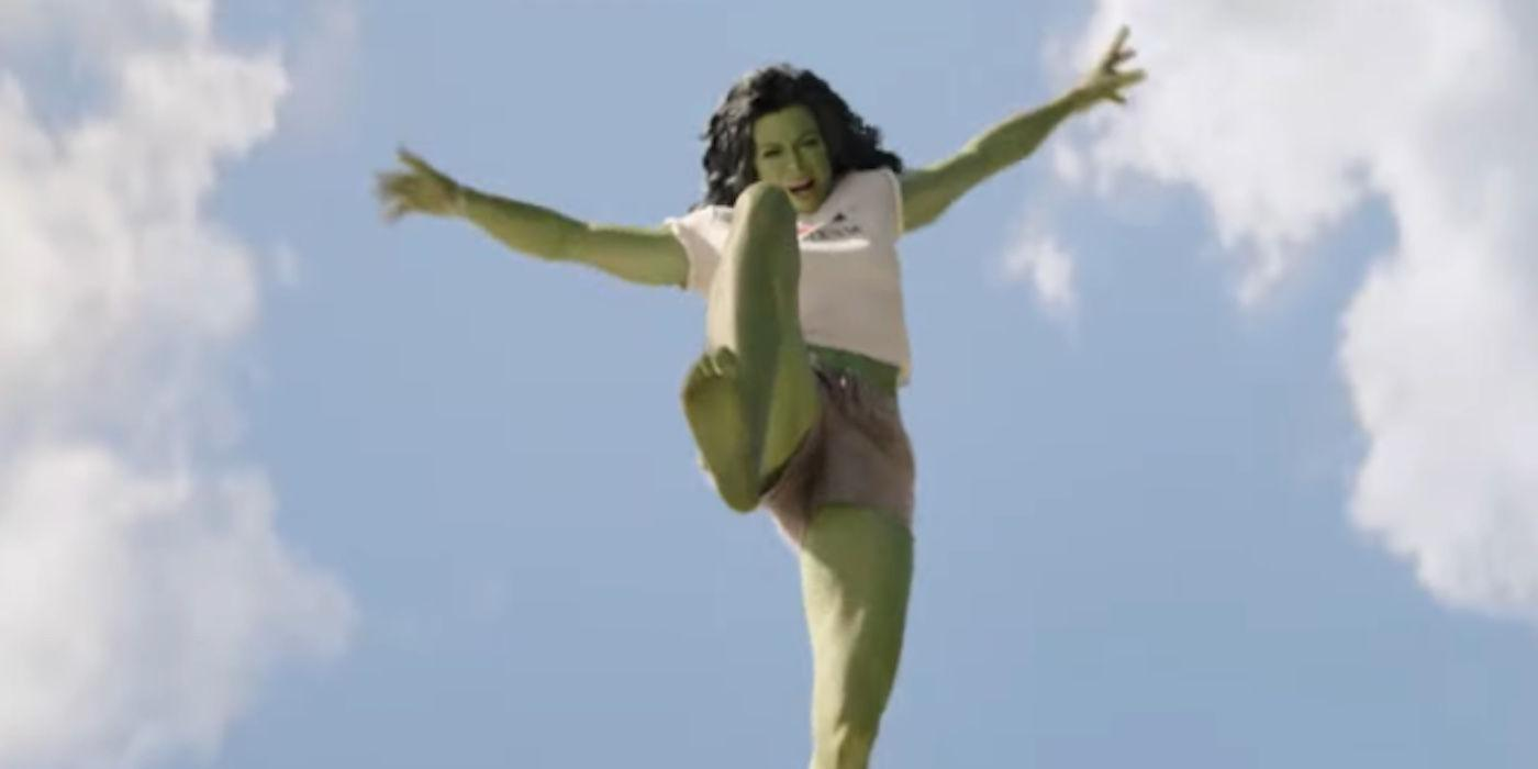 Tatiana Maslany 饰演 She-Hulk, She-hulk: Attorney at Law (2022)