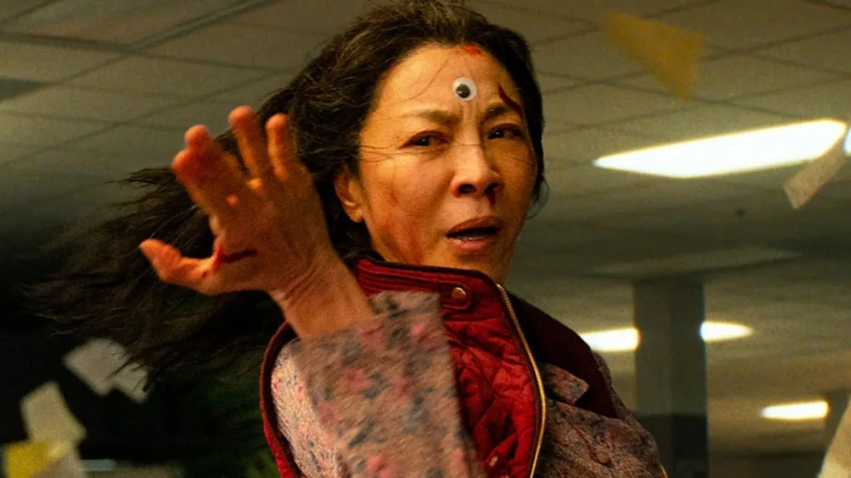 Michelle Yeoh エヴリン役 (2022)