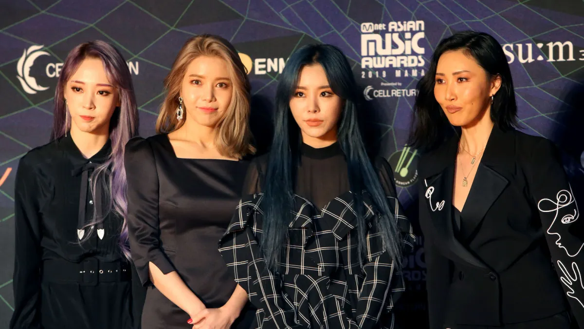 Mamamoo attends the 2019 Mnet Asia Music Awards