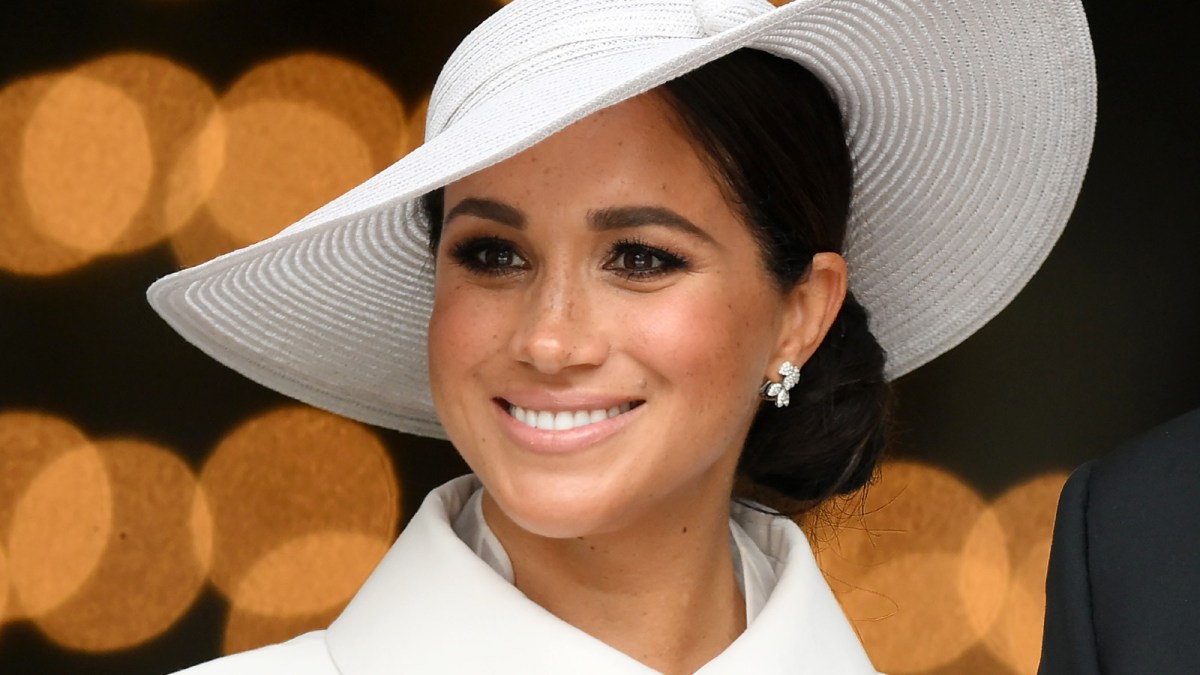 Meghan, Duchess of Sussex leaves after attending the National Service of Thanksgiving to Celebrate the Platinum Jubilee of Her Majesty The Queen at St Paul's Cathedral on June 3, 2022 in London, England.