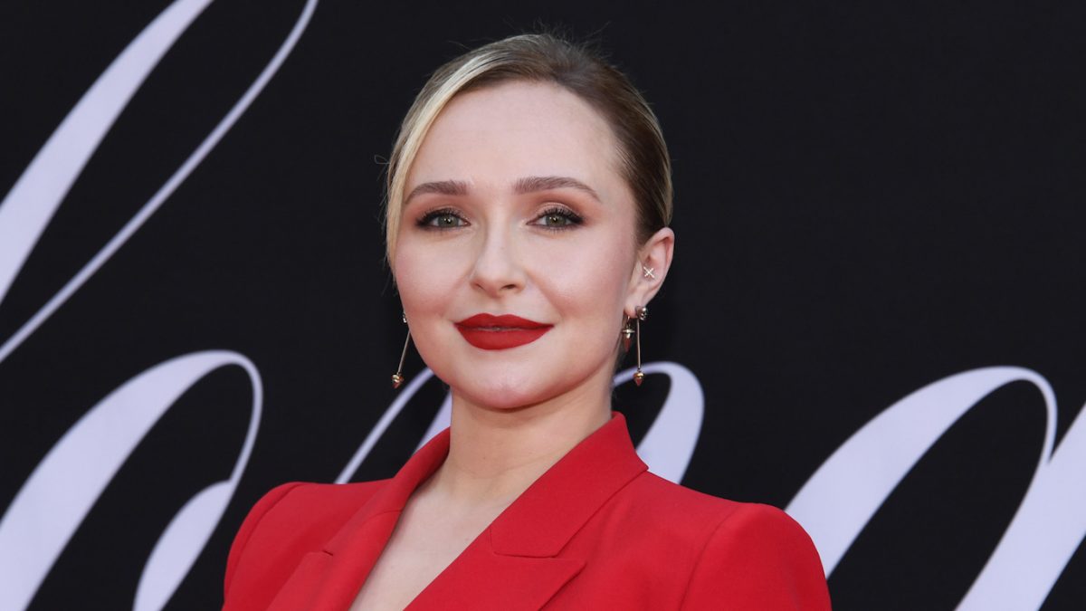 Gorgeous Hayden Panettiere Recalls ‘shocking’ Encounter With 'very Famous' Undressed Man At 18 Moment Illustration Gorgeous Hayden Panettiere Recalls ‘shocking’ Encounter With 'very Famous' Undressed Man At 18 Moment Illustration