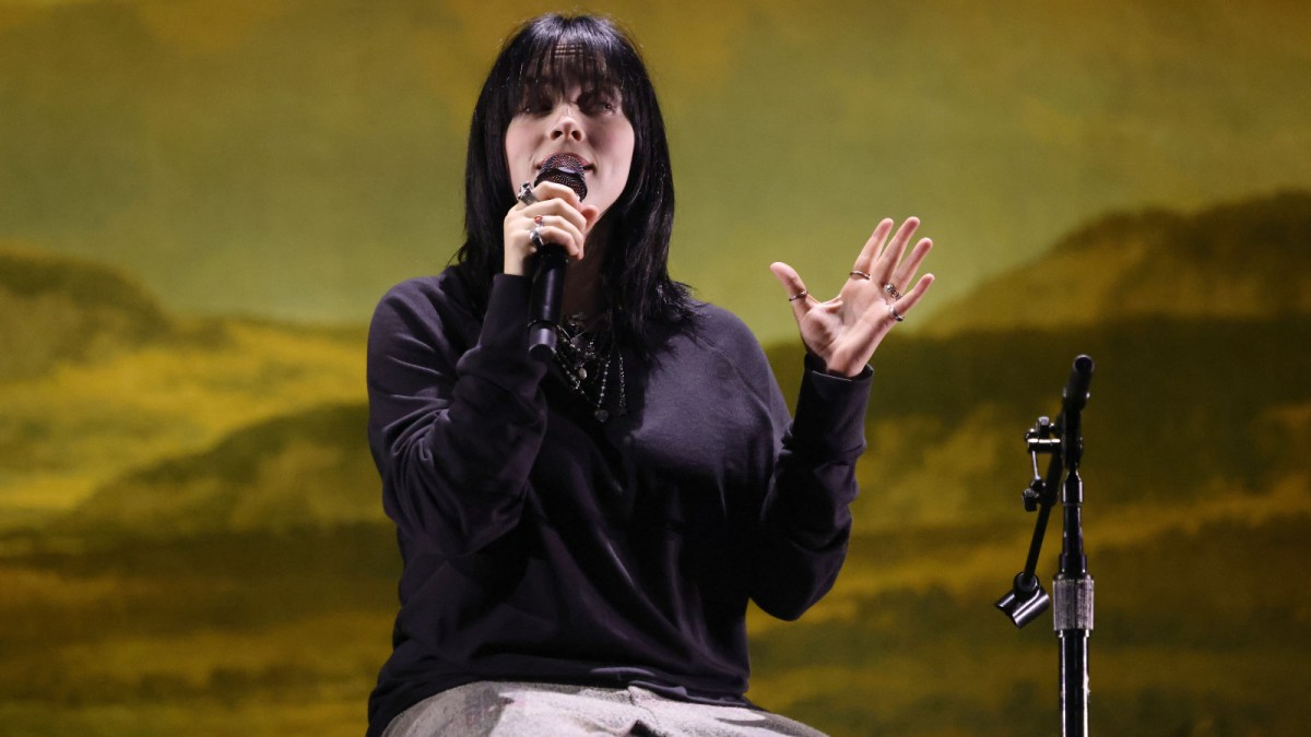 Billie Eilish performs on stage at Telekom Electronic Beats at Telekom Forum on June 01, 2022 in Bonn, Germany