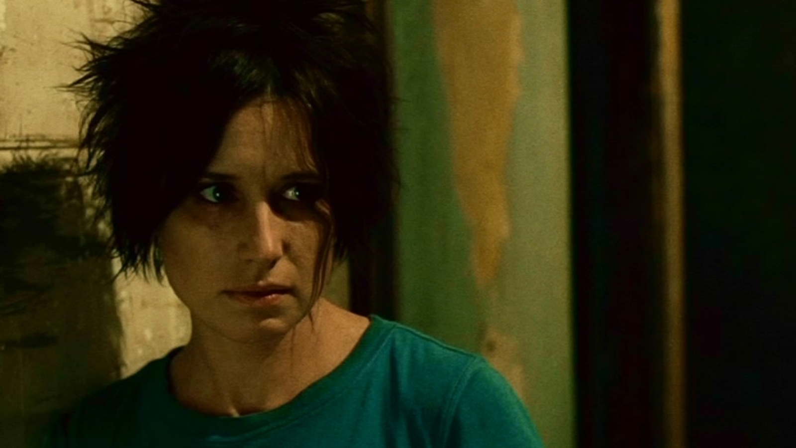 Shawnee Smith as Amanda Young in Saw II
