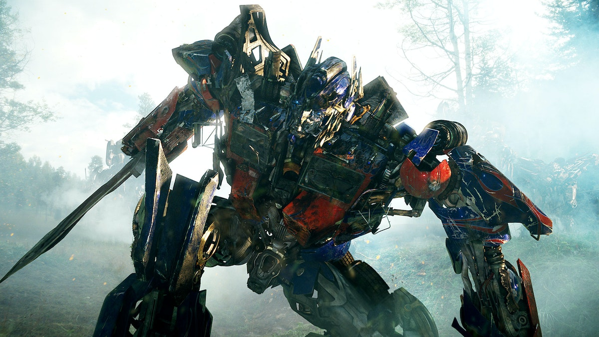 Transformers: Prime - Darkness Rising : Peter Cullen  