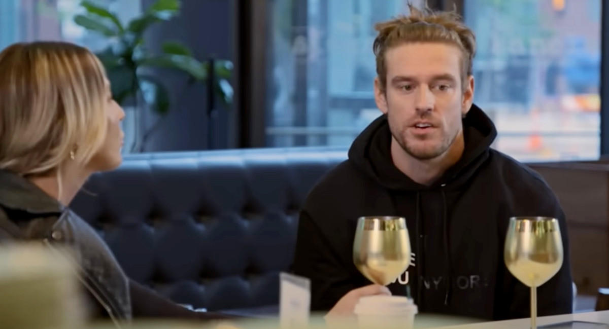 Why Does 'Love is Blind' Feature Those Gold Metal Wine Glasses?