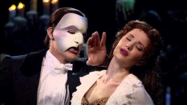 Ramin Karimloo and Sierra Boggess in 'The Phantom of the Opera'