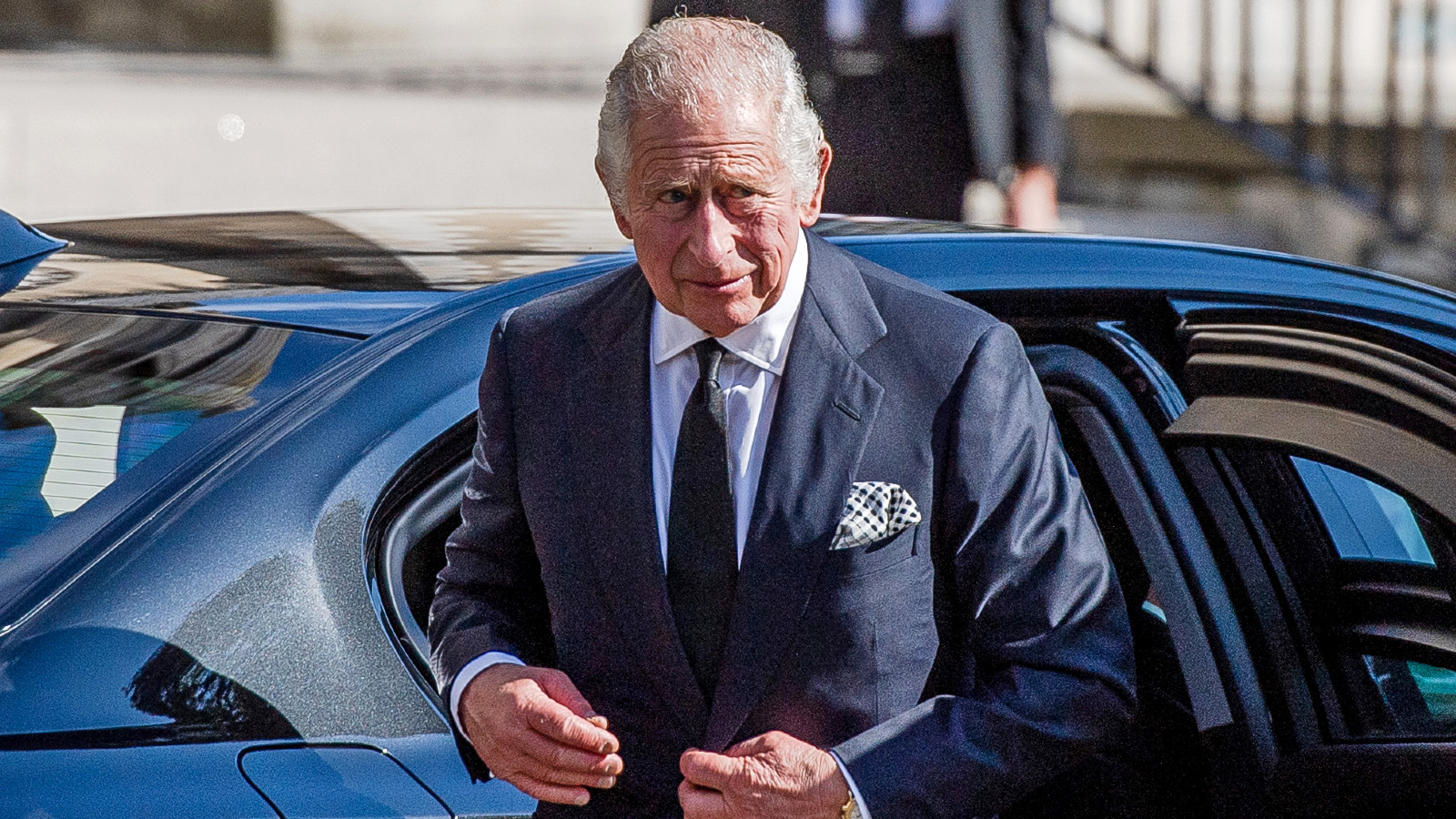 King Charles III's Pen Explodes In His Hands During Northern Ireland Visit